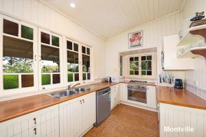 Addisons Montville