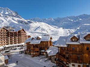 Charmant appart rénové à Val Thorens – 5 pers, balcon sud, ski aux pieds, proche commerces - FR-1-637-55