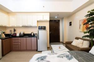 A2J Luxury Venice Studio Suite Near BGC Malls