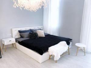 Затишна квартира у центрі міста Elisium3