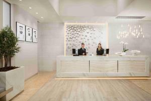 Beach Rotana –Suites