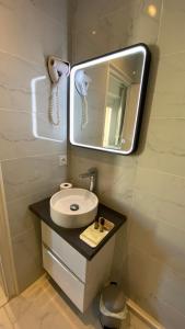 Sweet Home Marceau 6 studios hyper centre proche de la mer et du palais