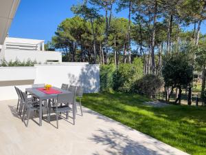 Esclusiva Villa Frontemare in Tana della Volpe 2