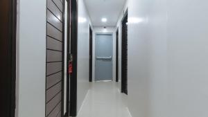 RedDoorz @ El Grande Inn Santa Cruz Manila