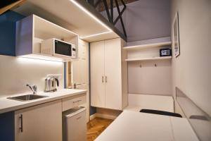 Z40 Apartments - hostAID