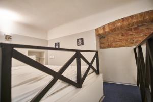 Z40 Apartments - hostAID