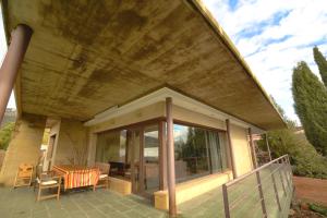 CASA LAS 7 CEPAS moderna y acogedora en plena naturaleza