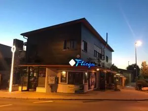 Musikbühne Flieger - das Konzept - Loften in einer Kneipe - Obereisenbach