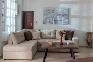 Palazzo Di Venus by Estia