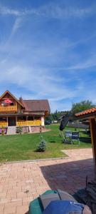 GyenesCamping Wohnwagen Knaus 1 Rechts