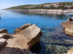 VEDRAN seafront