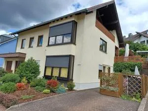 Ferienwohnung Fischer - Niedermennig