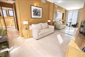 Hotels Hostellerie La Farandole : photos des chambres