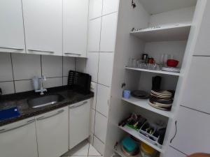 APARTAMENTO ESTRELA DO MAR A 1 QUADRA DO MAR