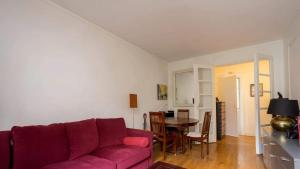 Neuilly-Sur-Seine f2 en rez de chaussée