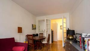 Neuilly-Sur-Seine f2 en rez de chaussée