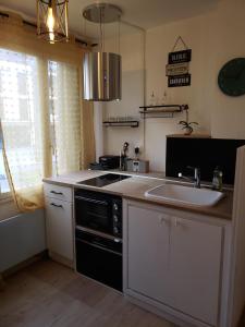 Appartements Maison du Bonheur 2 a TROYES Logement entier avec parking : photos des chambres