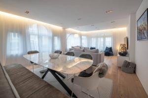 Cozy 3BD House with private terrace and parking