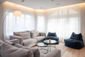 Cozy 3BD House with private terrace and parking