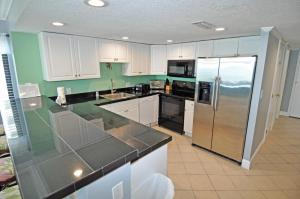 SPT406 Springs Towers Oceanfront 3BR Condo Near Main Street