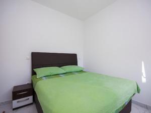 Apartments Happy Holiday