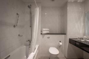 Superior Family Room (2 Adults + 2 Children) room in Hotel Woodstock Ennis
