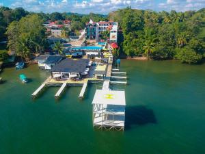 Hotel Mi Paraíso Río Dulce