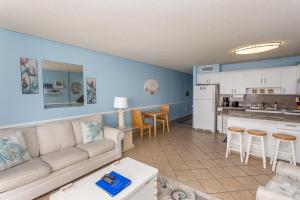 ROYAL GARDEN RESORT 209 condo