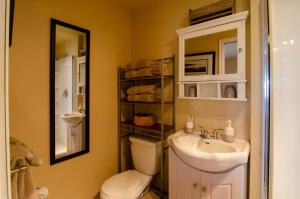 The Fraser Rivers Edge B&B Lodge
