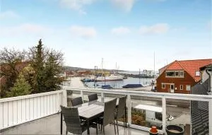 Gorgeous Apartment In Allinge With Wifi - Bådsted