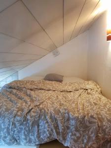 Petit studio la madeleine