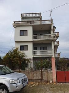 Velipoja Family Apartment