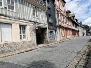 Appartements O p'tit 44 Apt + terrasse dans le vieux Honfleur : photos des chambres