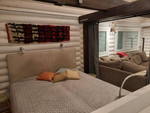 Villa Mustikka, Messilä