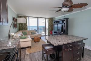 ROYAL GARDEN RESORT 903 condo