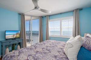 Spectacular Gulf Front Corner Unit condo