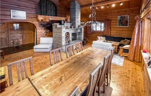4 Bedroom Beautiful Home In Sälen