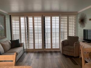 ROYAL GARDEN RESORT 514 condo