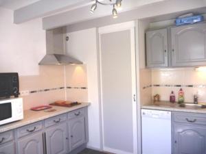 Maison rénovée proche plage, quartier calme, parking privé, animaux acceptés - FR-1-387-108