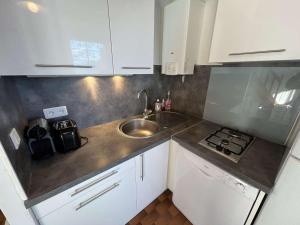 Appartement T2 Cabine, Rez-de-Jardin, Parking, Lave-Linge, Terrasse, Accès Plage à 30m - FR-1-702-16