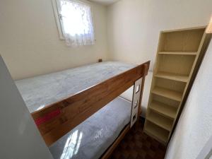 Appartement T2 Cabine, Rez-de-Jardin, Parking, Lave-Linge, Terrasse, Accès Plage à 30m - FR-1-702-16