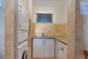 Ballito Manor View 502 - With Generator