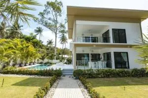 AFRICA 3br VILLA NEAR THE BEACH - Mae Haad