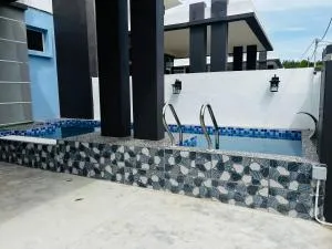 Homestay Sejahtera Pool Pokok Sena - Kampong Tanjong Piring