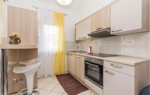 Beautiful Apartment In Kastav With 3 Bedrooms And Wifi