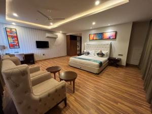 Pinaka Hotels & Resorts