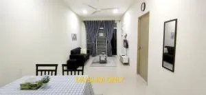 RaiRai Homestay Gambang - 甘邦库拉斯尼