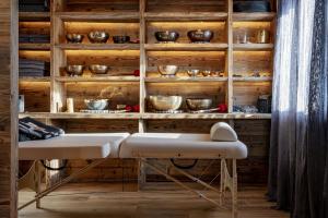 Chalets CHALET LES CERISES Jacuzzi, Sauna, Hammam, Cinema : photos des chambres