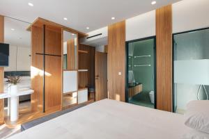 Macaw Luxury Residence, daily housekeeping included!