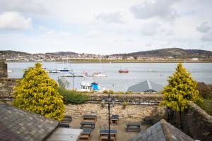 George & Dragon, Conwy